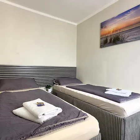 Apartment Hotel *
