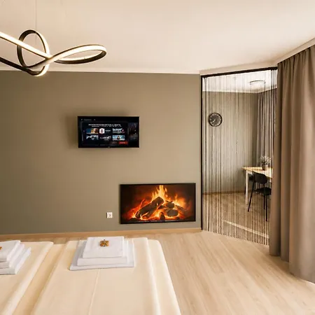 Apartment Hotel *