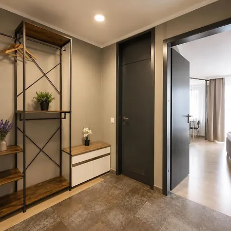 아파트 Apartment Hotel