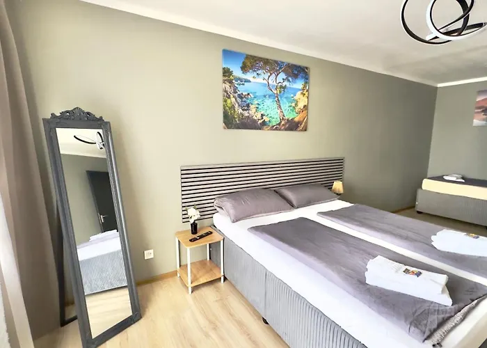Apartment Hotel *